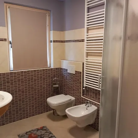 Casa Giacomelli - In Alta Valtellina דירה *